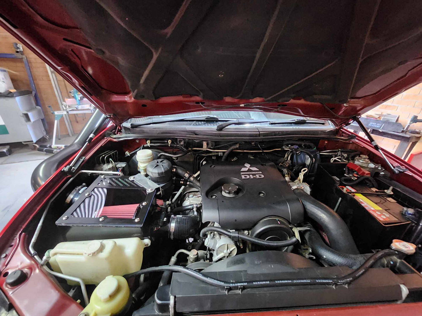 Mitsubishi Triton Snorkel & Airbox Kit (MN)