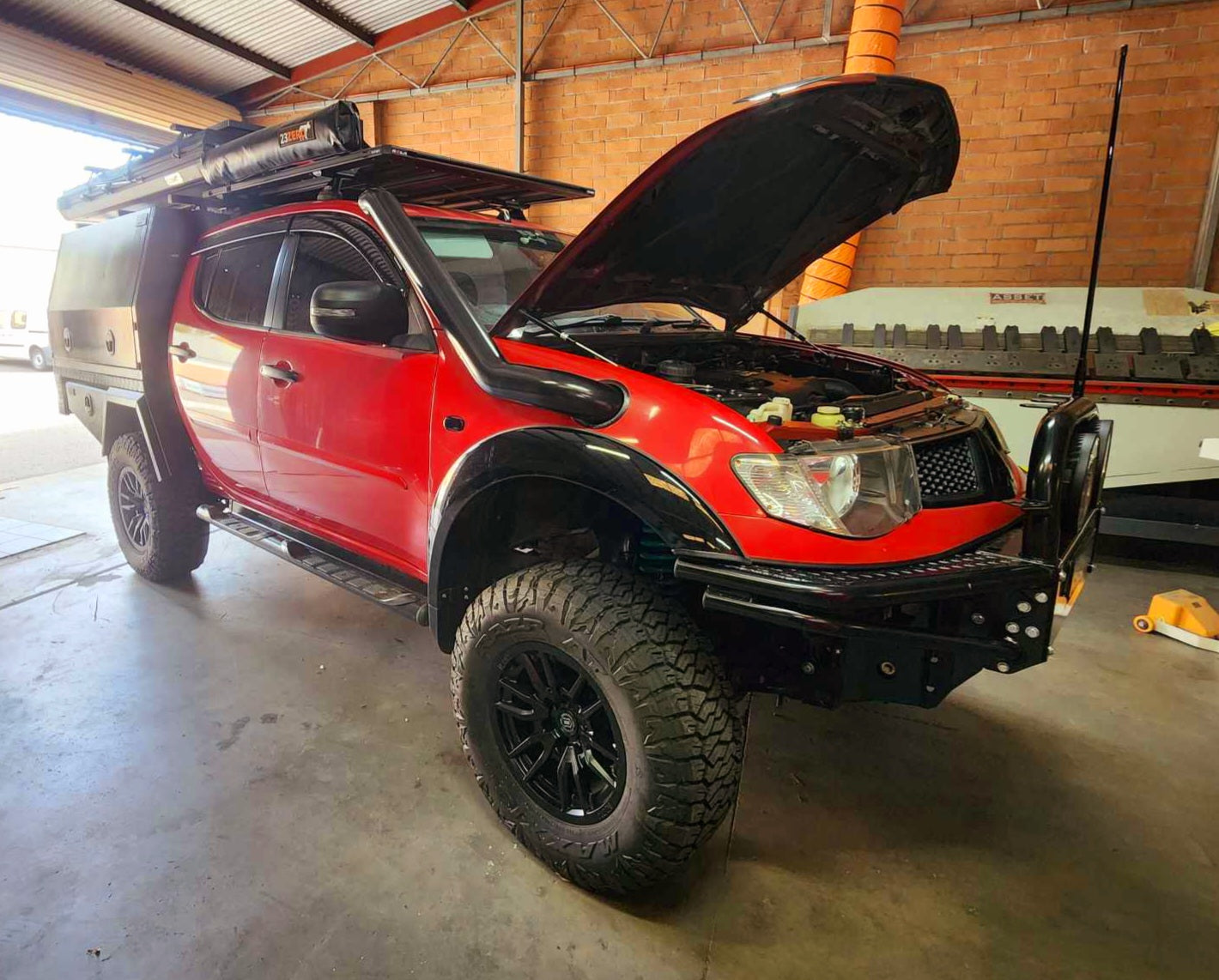Mitsubishi Triton Snorkel & Airbox Kit (MN)