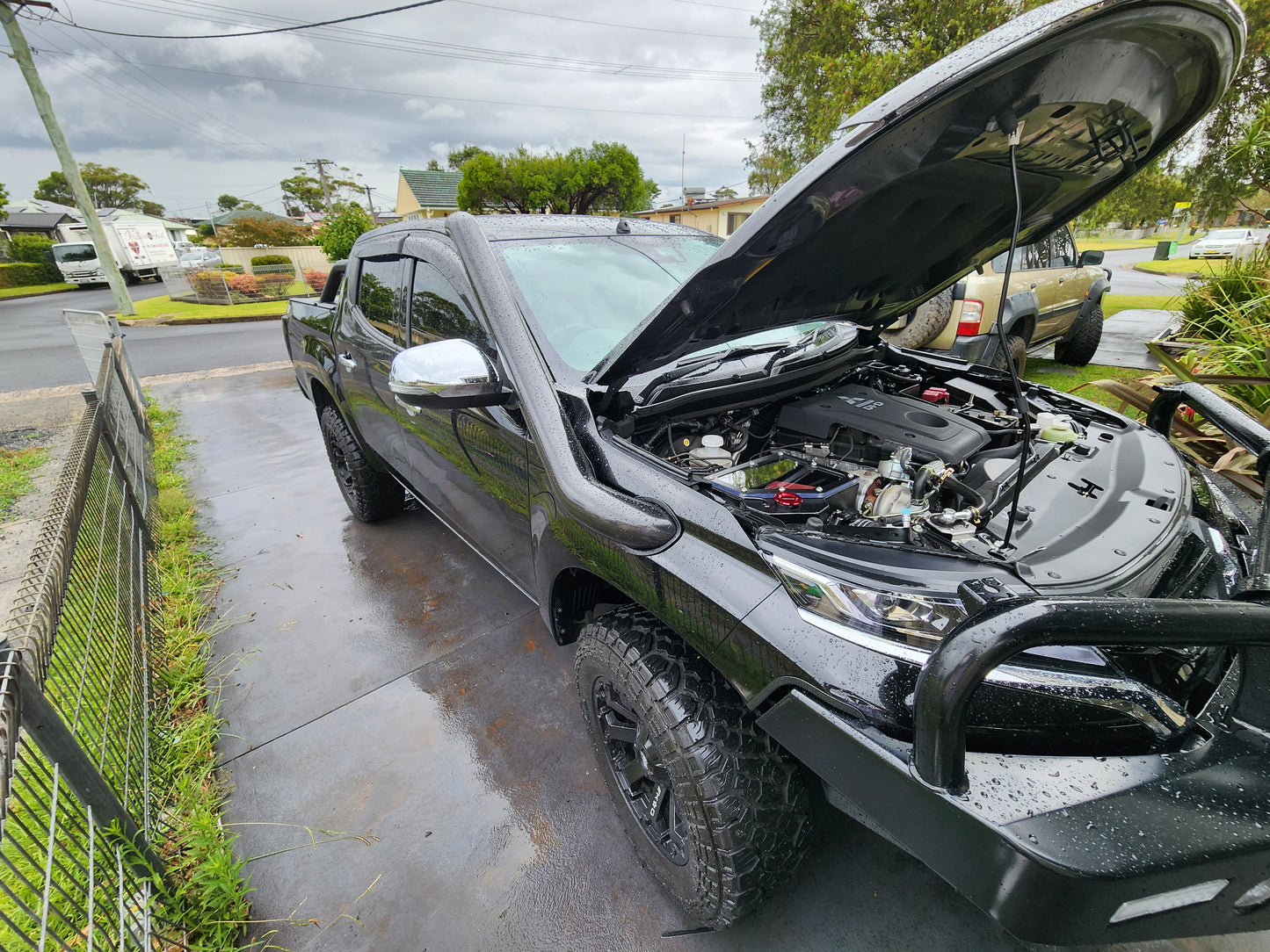 Mitsubishi Triton Snorkel & Airbox Kit (MR)